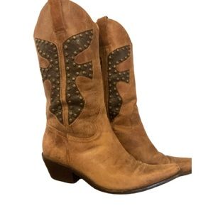 Brown Matisse Women’s Cowboy Boots with Studded Inlay.